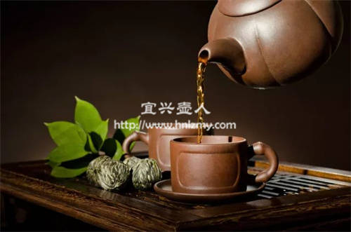 紫砂壺泡茶出現一層白白的絨毛狀