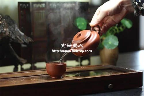 紫砂壺泡茶和什么有關(guān)