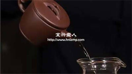 紫砂壺出水效果受到什么影響