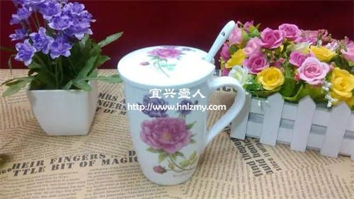 瓷杯喝茶的優(yōu)點(diǎn)和缺點(diǎn)