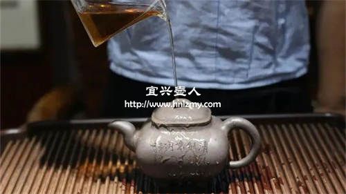 開水燙有異味可能是化工壺