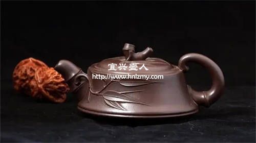 鑒定一把紫砂壺是不是好壺應(yīng)該怎么做