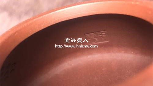 紫砂壺沒有內壁章是不是假的
