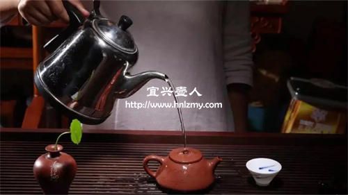 經(jīng)常用開水澆的紫砂壺好嗎