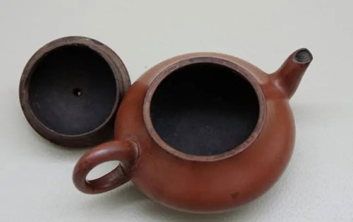 紫砂壺時間長了發黑有茶垢怎么清理2
