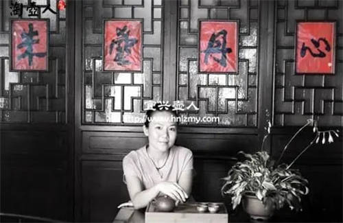 紫砂壺工藝大師朱丹個人照片