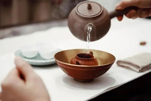 紫砂壺泡茶和玻璃壺泡茶有什么區(qū)別1